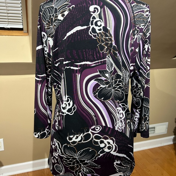 Women’s medium top - Picture 4 of 6